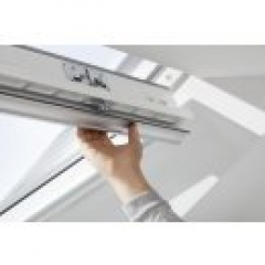VELUX- GLU 0051-MK04  78x98-dvojsklo